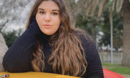 Muore a 18 anni in autostrada: fissati i funerali della ragazza di Lumarzo