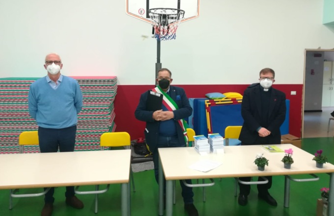 Ad Avegno consegnata la Costituzione ai 18enni