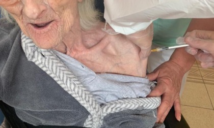 Terza dose di vaccino per gli ospiti del San Francesco