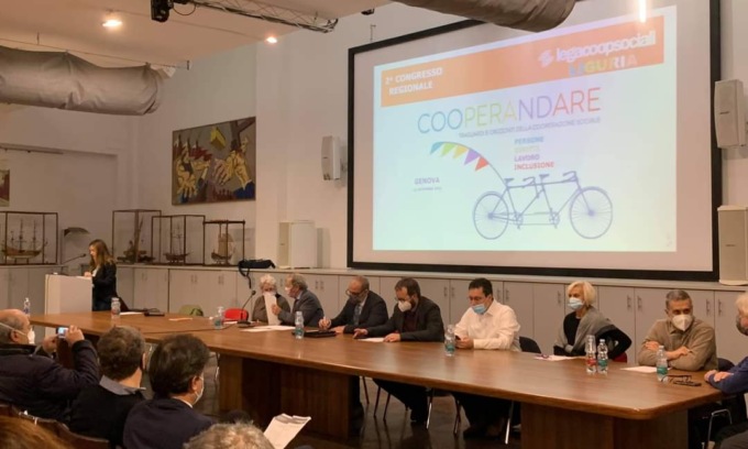 Un ligure su 5 a rischio povertà
