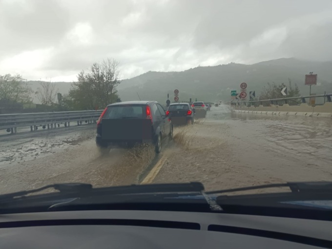 “Maltempo su Genova, ma qualcuno pensa alla campagna elettorale”