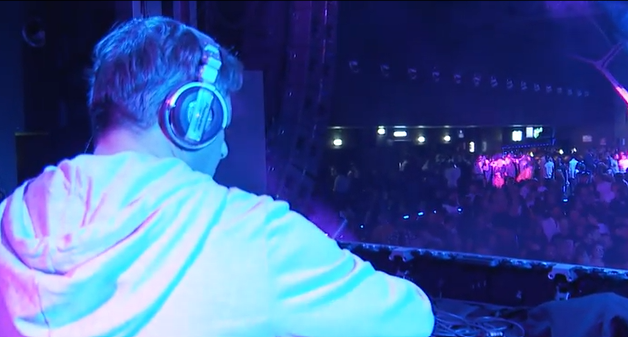 “Drogata e violentata in discoteca”: denuncia di una ragazza