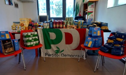 La raccolta alimentare del Pd