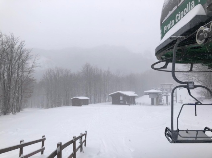 Ancora neve sulle piste della Val d’Aveto: sabato si apre
