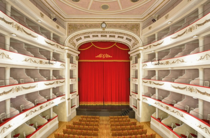 Sul palco del Teatro Sociale di Camogli salirà l’EstrOrchestra