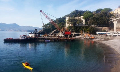 Ripresi a Zoagli lavori di completamento del posizionamento della condotta a mare