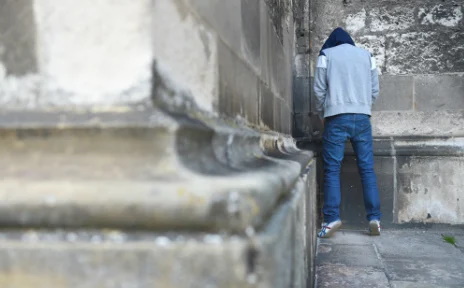 Fare la pipì nel Levante ligure costa 3mila 333 euro