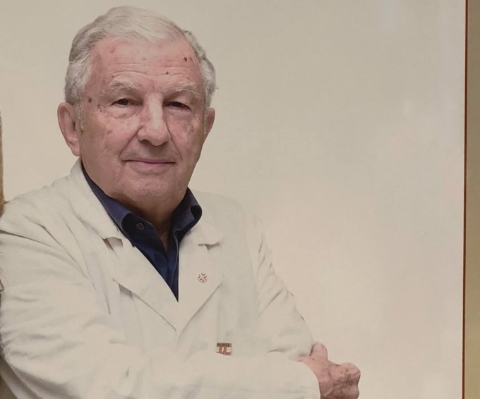 Addio al farmacista Salvatore Falqui