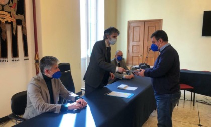 Santa Margherita premia i dipendenti impegnati all'università