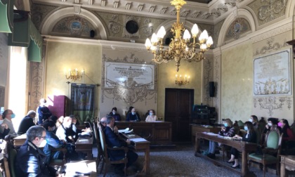Movida serale, allo studio le strategie per affrontare disagi e problemi dei ragazzi