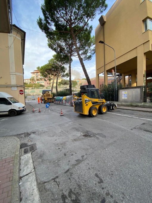 Chiusa al traffico via Galvani per asfaltatura