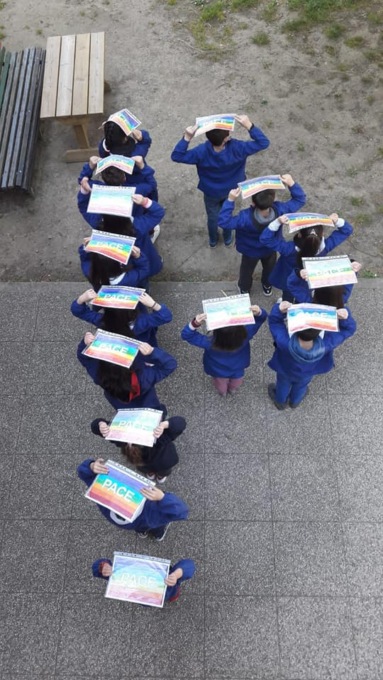 Sestri Levante accoglie un bimbo ucraino nella scuola di via Lombardia