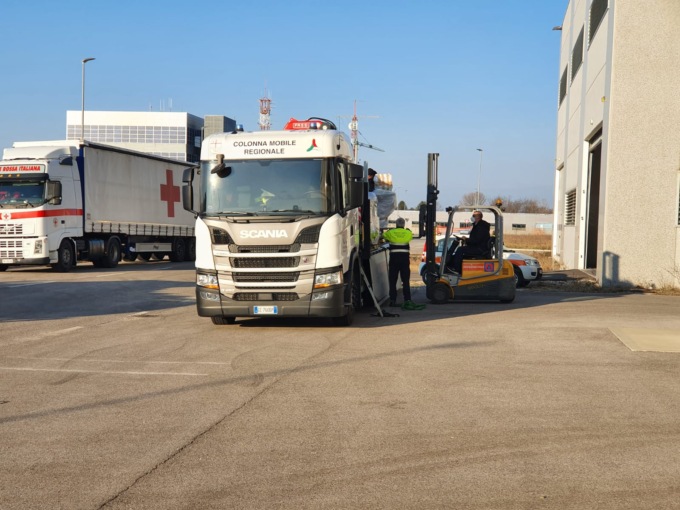 Arrivati in Friuli i primi camion partiti dalla Liguria in aiuto all’Ucraina