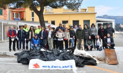A pesca di immondizia, salviamo il litorale