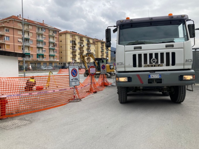 Iniziati i lavori di sistemazione del parcheggio di via Gastaldi