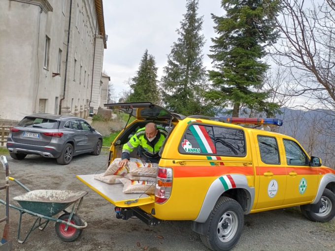 Ucraina, iniziato il viaggio di rientro del pullman con 29 profughi