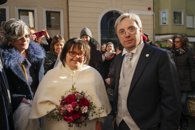 Luca e Silvana hanno la Sindrome di Down e vogliono sposarsi: il documentario a Sestri