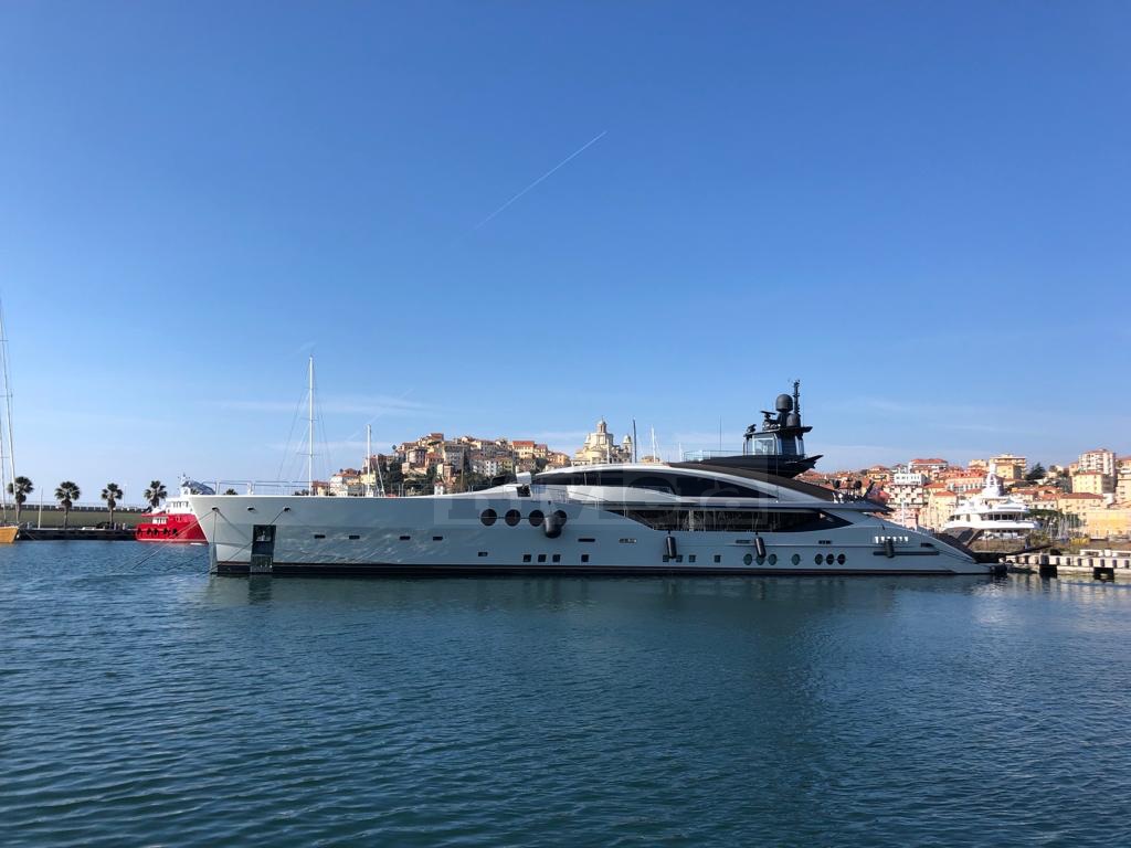yacht-oligarca-russo-mordashov-lady-m-porto-imperia_02