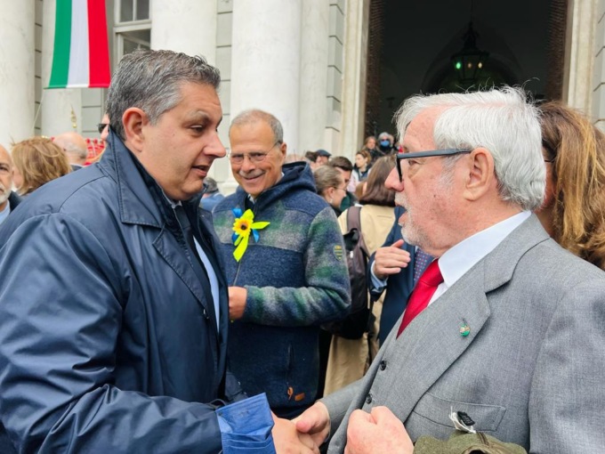 “Festeggiamo la pace di chi non ha chinato la testa”