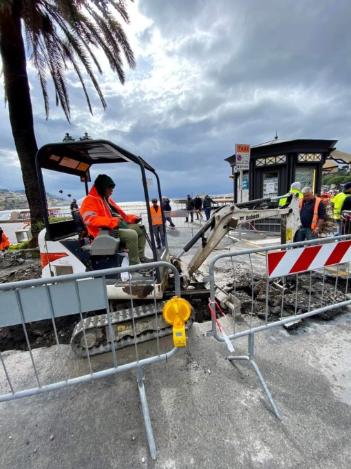 Proseguono a pieno ritmo i lavori sul lungomare di Rapallo