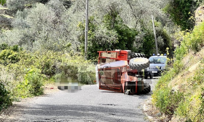 Investito dal trattore, muore uomo di 62 anni
