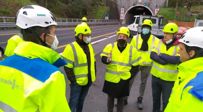 Caos autostrade, la Lega entra nei cantieri infiniti: “I liguri hanno bisogno di risposte concrete”