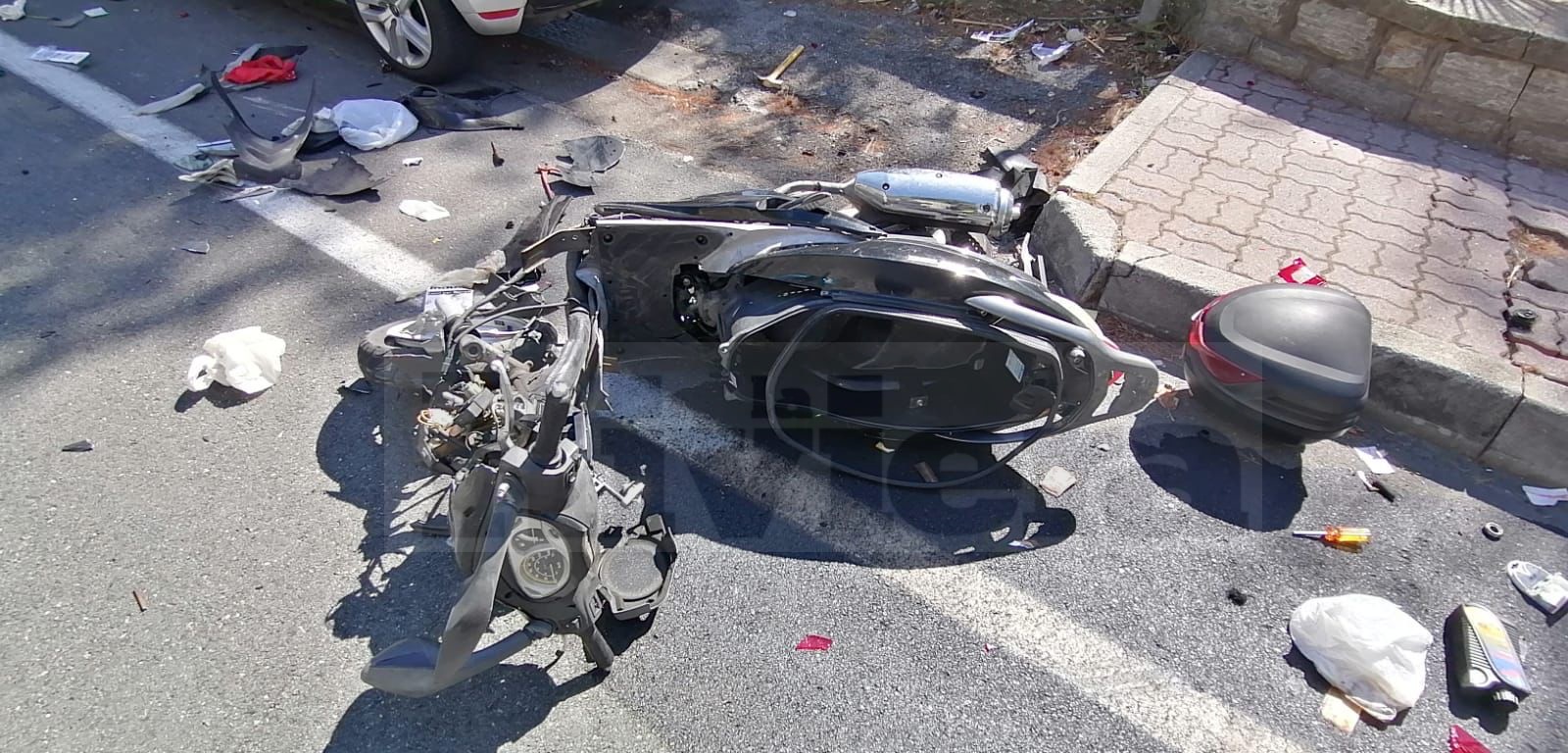 incidente-stradale-ventimiglia-auto-scooter-ponte-san-ludovico-