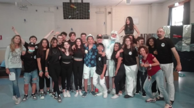 “Like in a fairy tale”, musical su Sestri Levante degli studenti del “Natta-Deambrosis”
