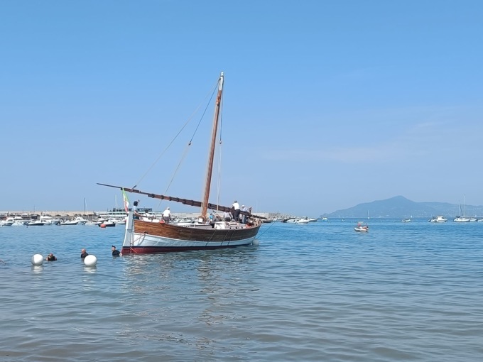 Varato il leudo “Nuovo Aiuto di Dio”