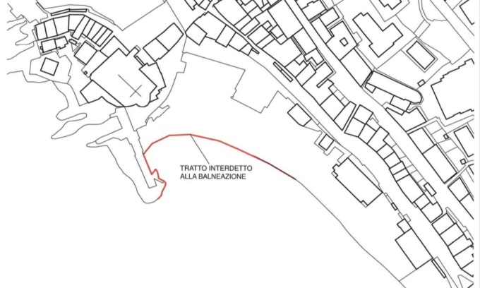 Camogli, revocato il divieto di balneazione nella spiaggia di ponente
