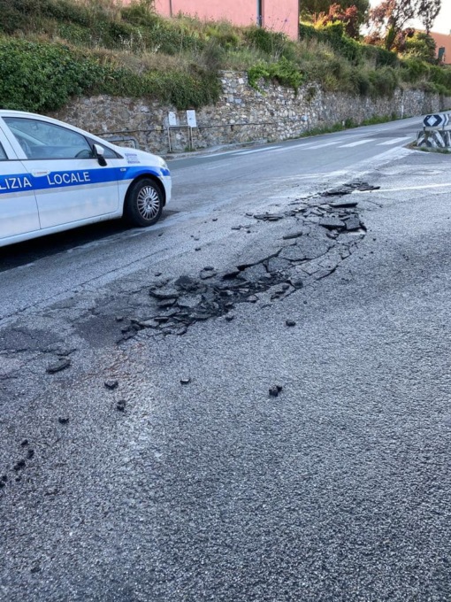 Tubi dell’acqua rotti a Moneglia