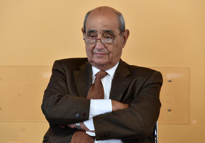 Folla per l’ultimo saluto a Beppe Pericu