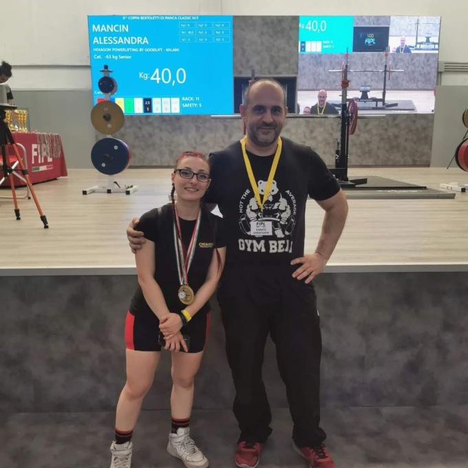 Sollevamento pesi, Chiavari powerlifting: Jasmine Ciarlone oro e record italiano di panca