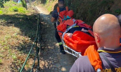 Malore sul sentiero, soccorsa dai Vigili del Fuoco