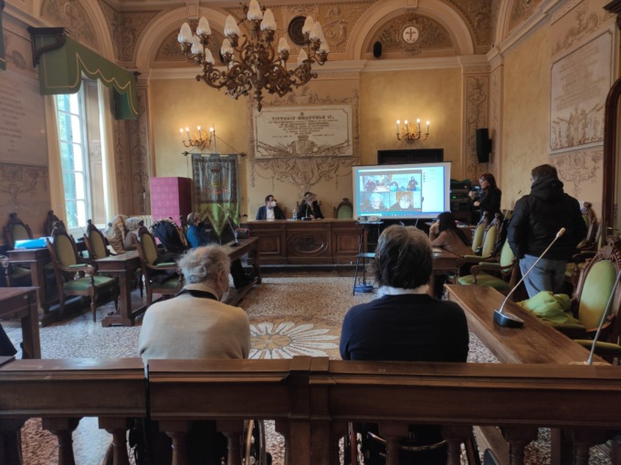 Convocato il primo consiglio comunale dell’era Messuti