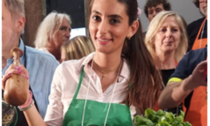 Camilla Pizzorno nuova campionessa mondiale di Pesto Genovese al mortaio