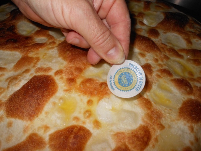 “Sapori in Paradiso”, la focaccia di Recco incontra i salumi piacentini