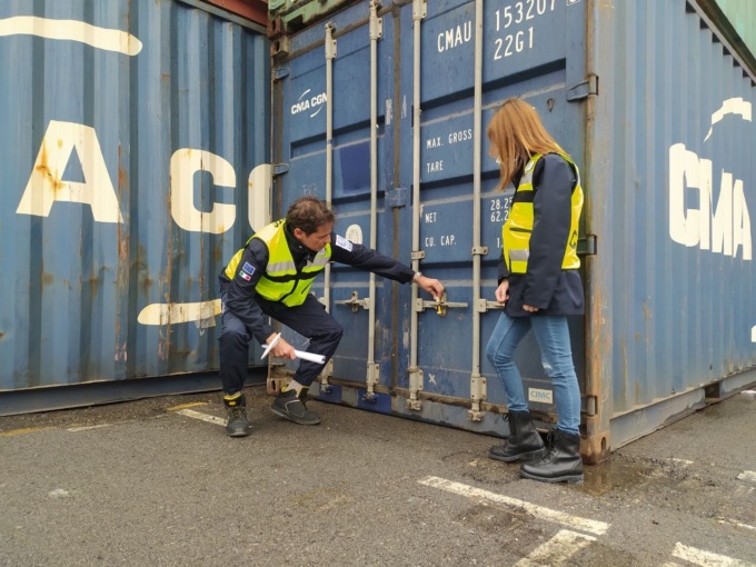 Scoperti 820 colli industriali con etichettatura mancante