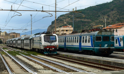Meno treni sulla linea Genova-Spezia dal 25 luglio