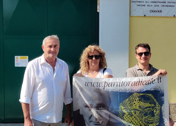 Ferragosto, il consigliere regionale Claudio Muzio in visita al carcere di Chiavari