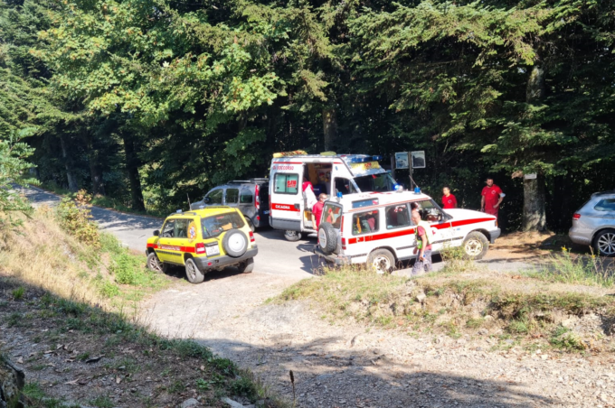 Due escursionisti over 70 soccorsi sul sentiero del monte Caucaso