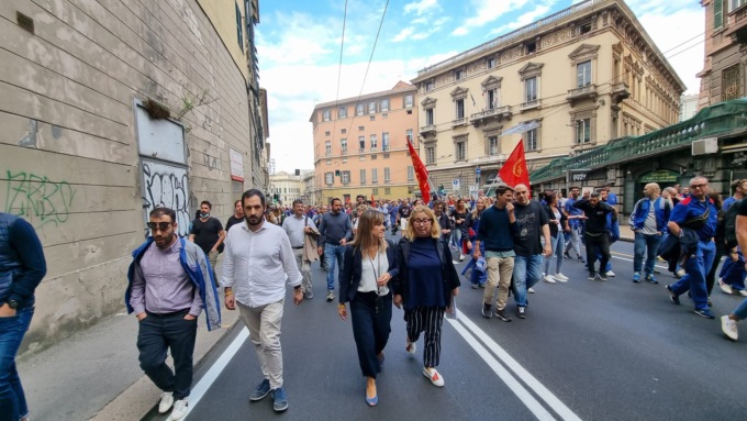 Ansaldo Energia, anche il Pd in corteo con i lavoratori