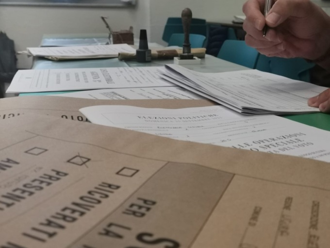Elezioni politiche, l’affluenza alle ore 23