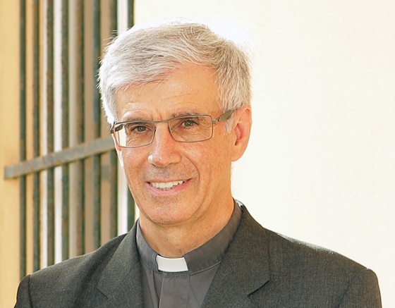 Incidente dovuto ad un aneurisma, don Mauro Gandolfo in gravi condizioni