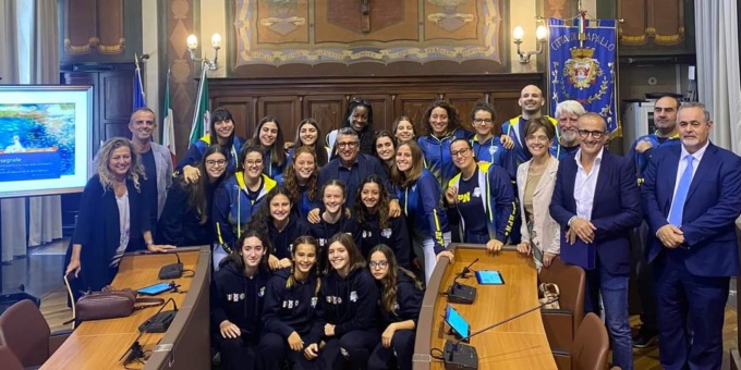 La Rapallo Nuoto si presenta in Comune