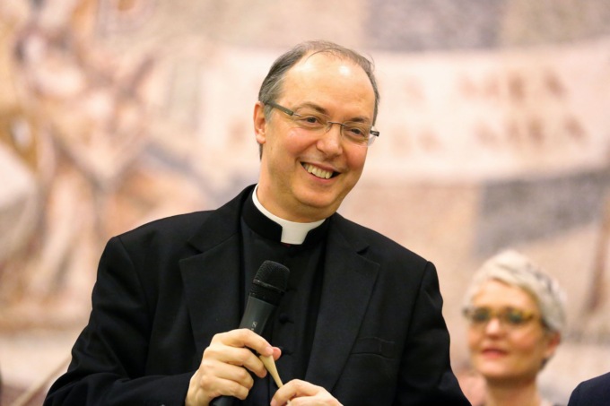 Musica e liturgia, a Chiavari il compositore Marco Frisina