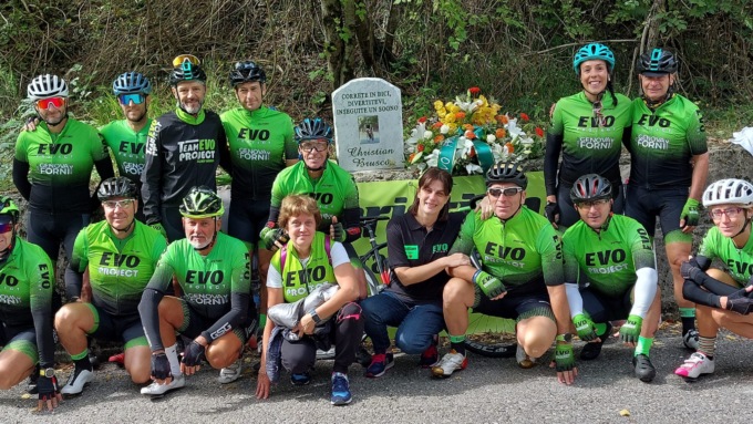 Un cippo per ricordare il ciclista Christian Brusco