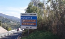 Il toponimo "Val Graveglia" sulla segnaletica autostradale