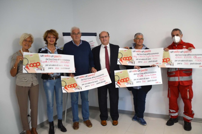 Dai soci di Coop Liguria mille pasti a disposizione di associazioni del Levante