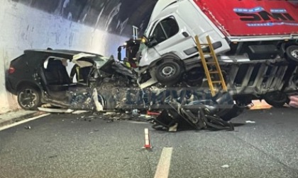 Tragico schianto con un morto e due feriti sull'A10 Genova-Ventimiglia